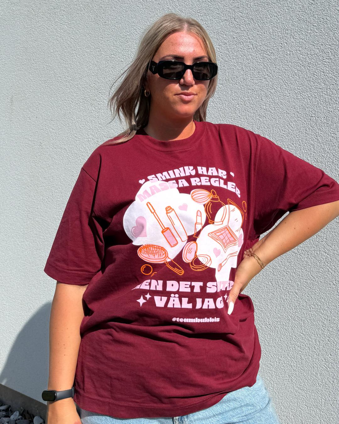 DET SKITER VÄL JAG I burgundy T-shirt