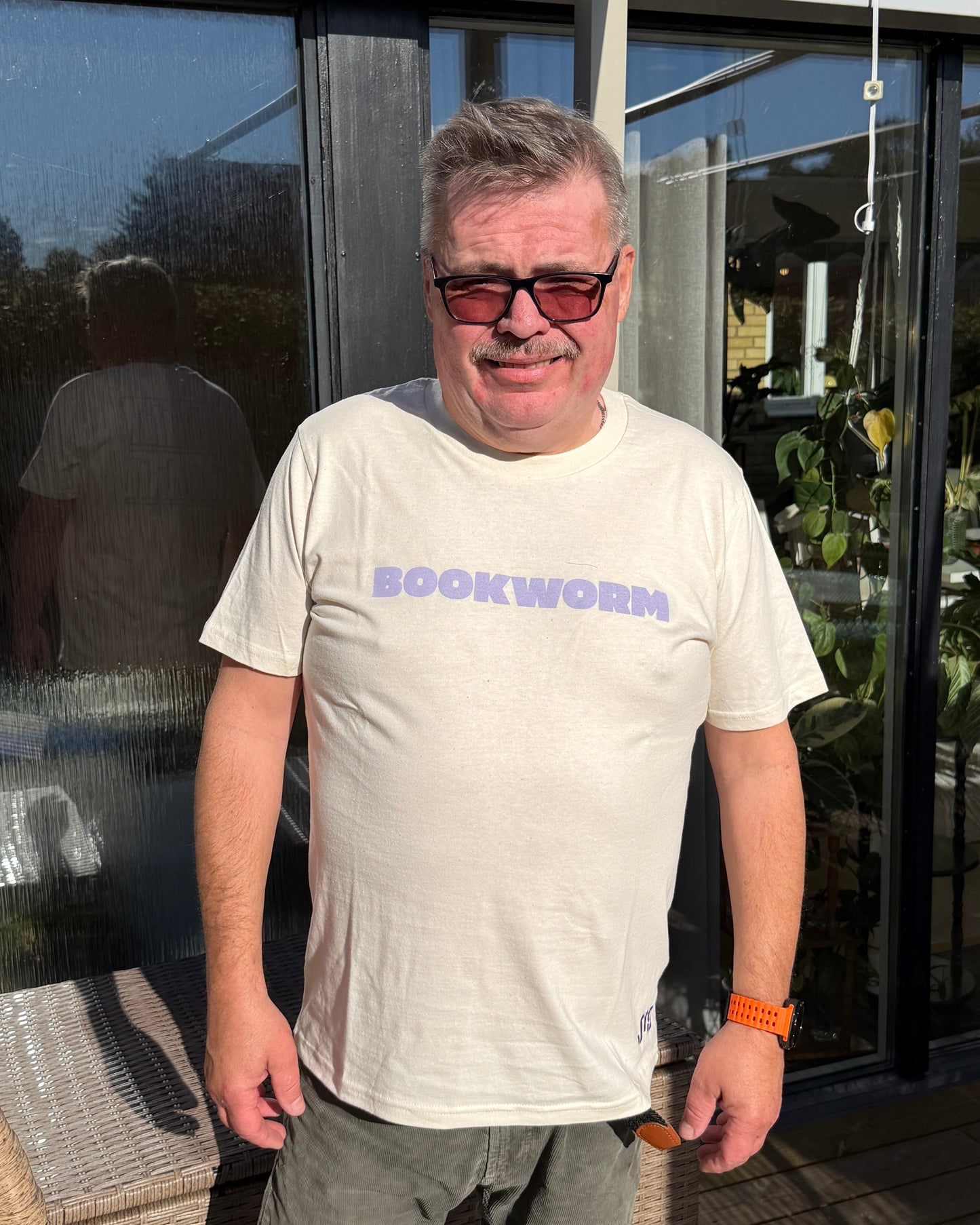 BOOKWORM beige T-shirt