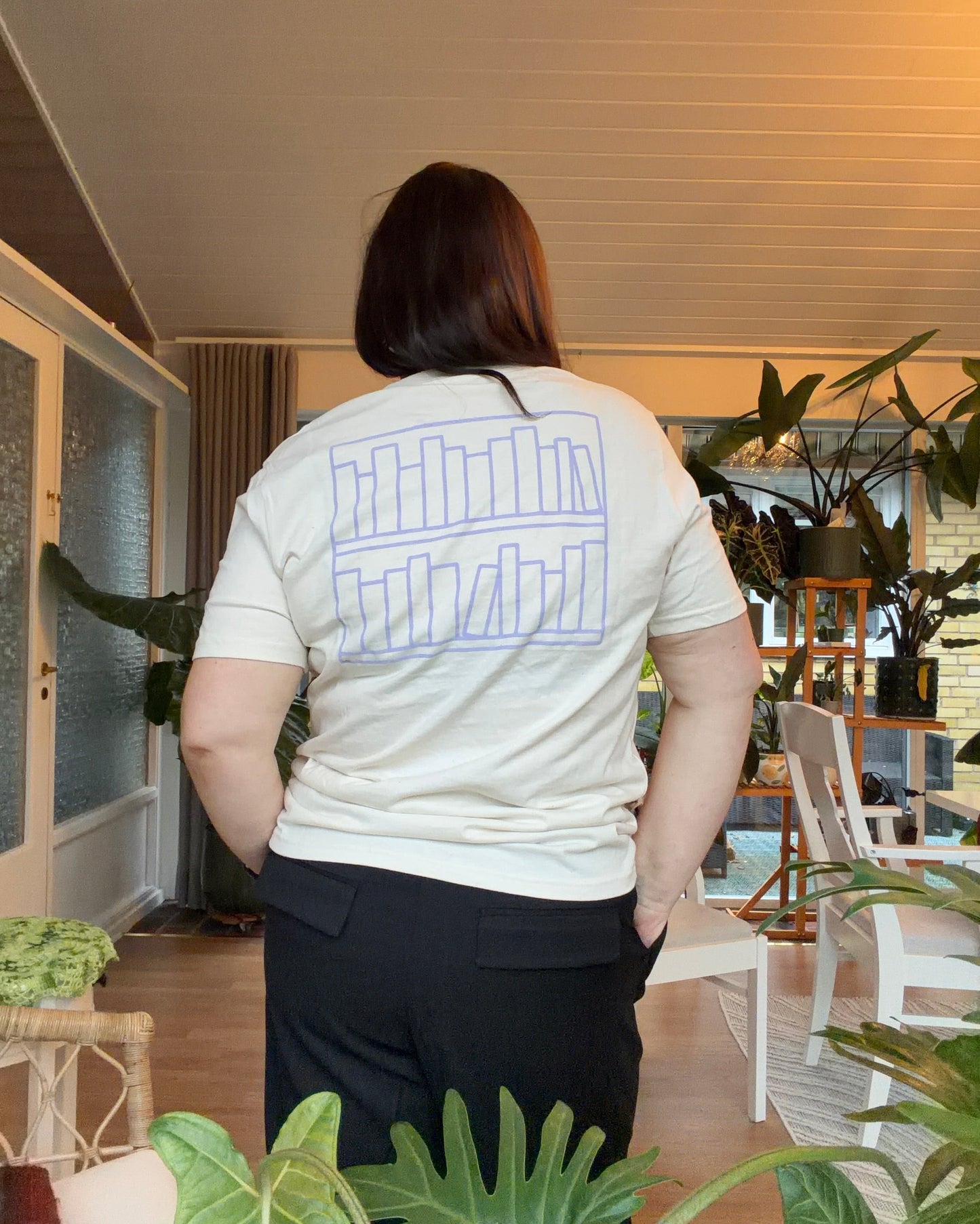 BOOKWORM beige T-shirt