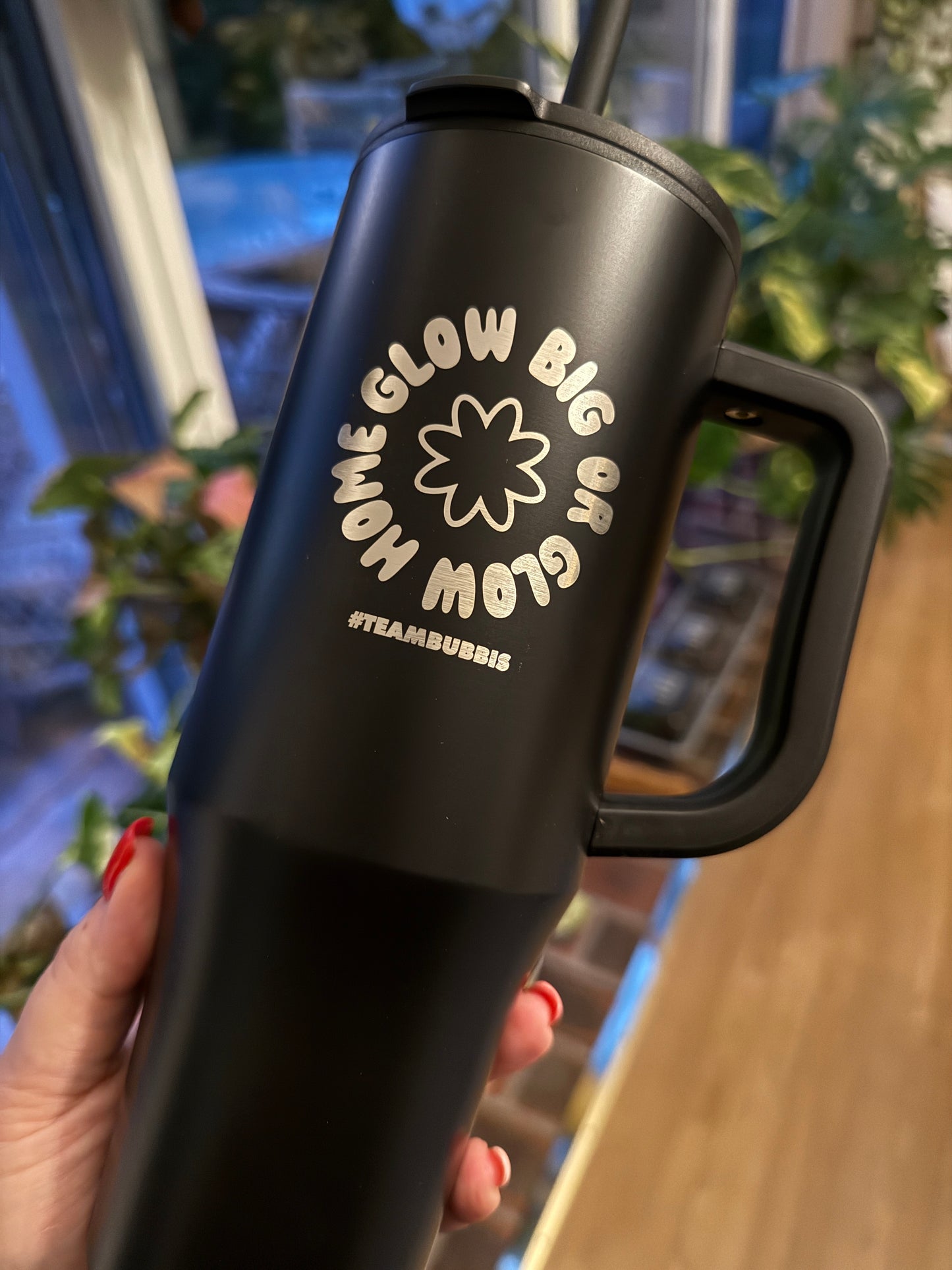 To go mugg: Glow big or Glow home